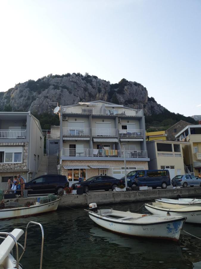 Apartmani Alfijo Klek Exterior foto