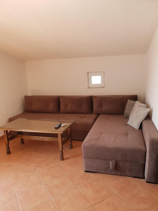 Apartmani Alfijo Klek Exterior foto